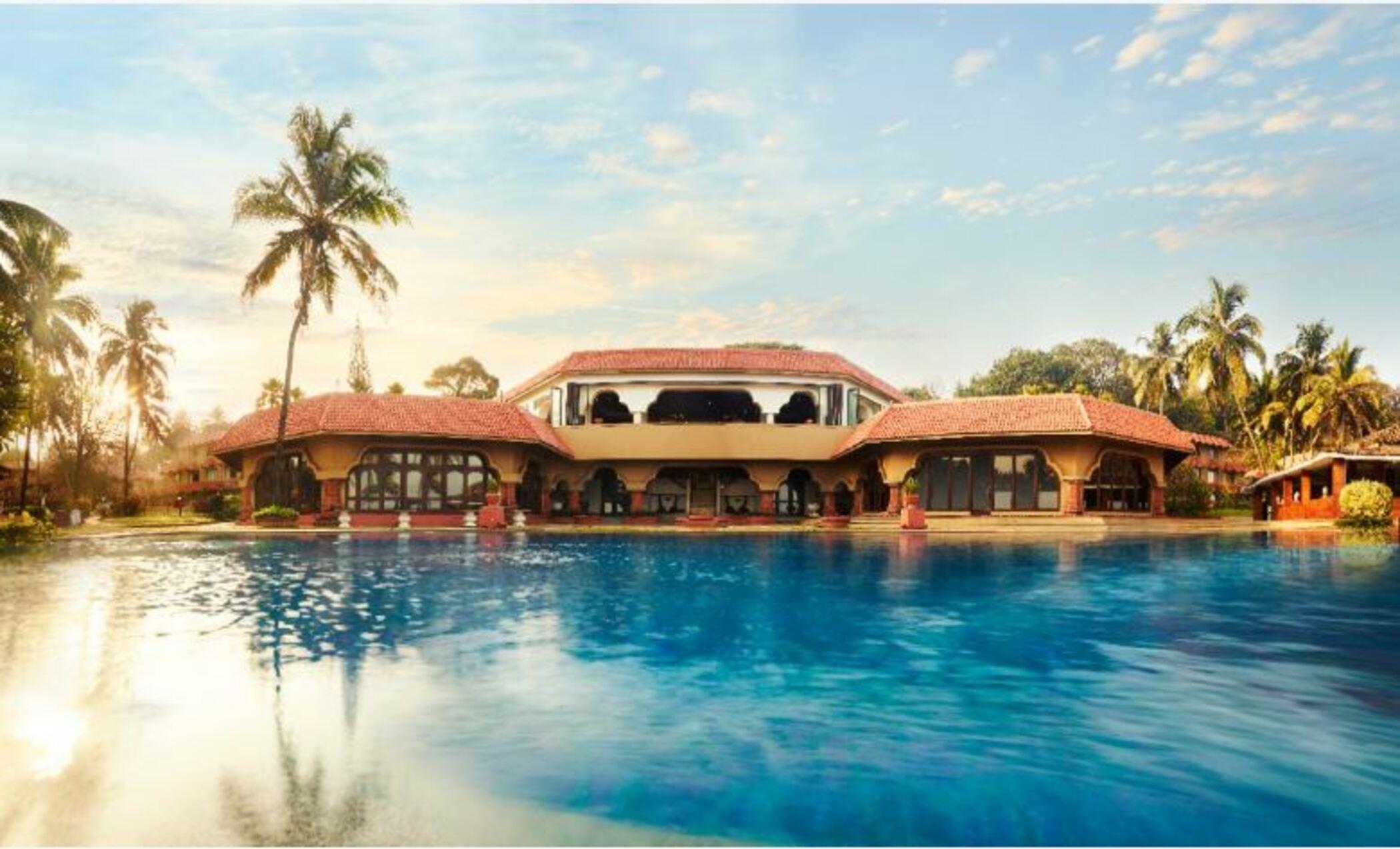 Sinquerim Taj Fort Aguada Resort & Spa, Goa מראה חיצוני תמונה Club House