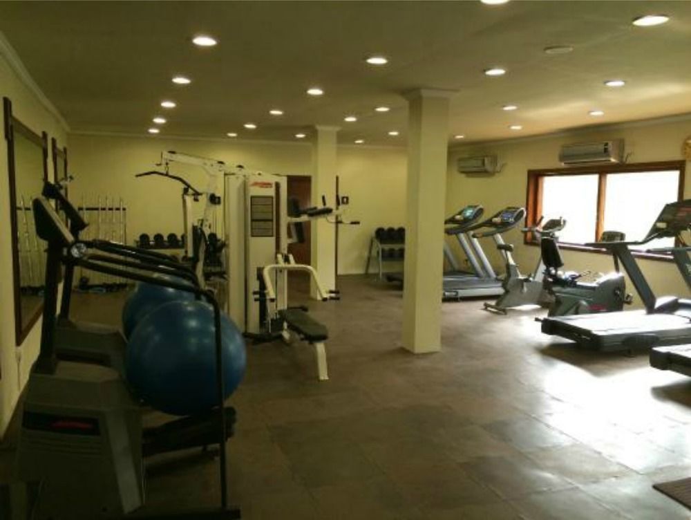 Sinquerim Taj Fort Aguada Resort & Spa, Goa מראה חיצוני תמונה The gym at the hotel